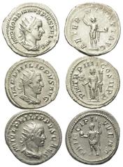 Roman Coins - Lots Römische Münzen - Lots. Gordianus III. (238 - 244 n. Chr.) / Philippus I. Arabs (244 - 249 n. Chr.) / Philippus II. (247 - 249 n. Chr.). Lot (3 Stück): 3 Antoniniane (Silber). Rom. 