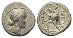 Roman Imperatorial C. Iulius Caesar. Denar (Silber). 47 - 46 v. Chr. Münzstätte in Nordafrika. Vs: Kopf der Venus mit Diadem rechts. Rs: CAESAR. Aeneas mit Palladium und seinem Vater Anchises auf der 