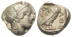 Greek Attika. Athen. Tetradrachme (Silber). Ca. 454 - 404 v. Chr. Vs: Kopf der Athena mit ölzweiggeschmücktem attischem Helm, Ohranhänger und Halskette rechts. Rs: Eule nach rechts stehend, Kopf en fa