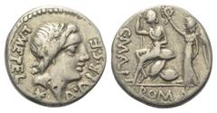 Roman Republican C. Poblicius Malleolus mit A. Postumius Albinus und L. Caecilius Metellus. Denar (Silber). 96 v. Chr. Rom. Vs: A ALB S F L METEL. Kopf des Apollo mit Lorbeerkranz rechts, darunter Ste