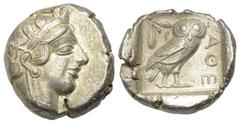 Griechische Münzen Attika. Athen. Tetradrachme (Silber). Ca. 454 - 404 v. Chr. Vs: Kopf der Athena mit ölzweiggeschmücktem attischem Helm, Ohranhänger und Halskette rechts. Rs: Eule nach rechts stehen