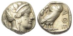 Greek Attika. Athen. Tetradrachme (Silber). Ca. 454 - 404 v. Chr. Vs: Kopf der Athena mit ölzweiggeschmücktem attischem Helm, Ohranhänger und Halskette rechts. Rs: Eule nach rechts stehend, Kopf en fa