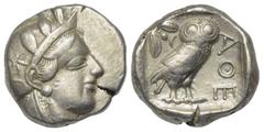 Greek Attika. Athen. Tetradrachme (Silber). Ca. 353 - 294 v. Chr. Vs: Kopf der Athena mit ölzweiggeschmücktem, attischem Helm, Ohranhänger und Halskette rechts. Rs: Eule nach rechts stehend, Kopf en f