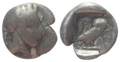 Greek Attika. Athen. Drachme (Silber). Ca. 353 - 294 v. Chr. Vs: Kopf der Athena mit ölzweiggeschmücktem, attischem Helm, Ohranhänger und Halskette rechts. Rs: Eule nach rechts stehend, Kopf en face; 