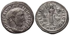 Roman Imperial Coinage Maximinus II. Daia (310 - 313 n. Chr.). Follis. 312 n. Chr. Antiochia. Vs: IMP C GAL VAL MAXIMINVS P F AVG. Kopf mit Lorbeerkranz rechts. Rs: SOLI INVICTO / A - Stern / ANT. Sol