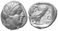 Greek Attika. Athen. Tetradrachme (Silber). Ca. 454 - 404 v. Chr. Vs: Kopf der Athena mit ölzweiggeschmücktem attischem Helm, Ohranhänger und Halskette rechts. Rs: Eule nach rechts stehend, Kopf en fa