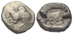 Greek Dynasten von Lykien. Unbestimmte Dynasten. Stater (Silber). Um 480 v. Chr. Vs: Pegasos nach links fliegend. Rs: Vorderteil eines Stieres links in vertieftem Quadrat. 20 mm. 8,89 g. Müseler III, 