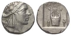 Greek Lykien. Lykischer Bund. Drachme (Silber). Ca. 88 - 84 v. Chr. Phaselis. Vs: Kopf des Apollon mit Lorbeerkranz und Köcher mit Bogen über der Schulter rechts. Rs: Kithara, darüber Ethnikon; im Fel