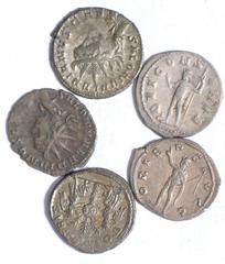 Ancient Coins Valerian I, antoniniani (3): Rome, AD 254, IMP C P LIC VALERIANVS AVG, radiate, draped and cuirassed bust r., rev. IOVI CONSERVA, Jupiter standing facing, holding sceptre and thunderbolt