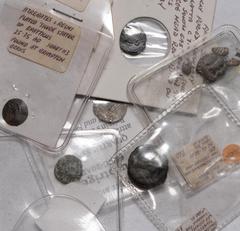 British Silver Celtic, Durotriges, silver quarter-stater, Geometric type, crescent, rev. zig-zag thunderbolt, wt. 0.80gms (S 368), water-worn, fair to fine; with another, broken and with fragments; ot